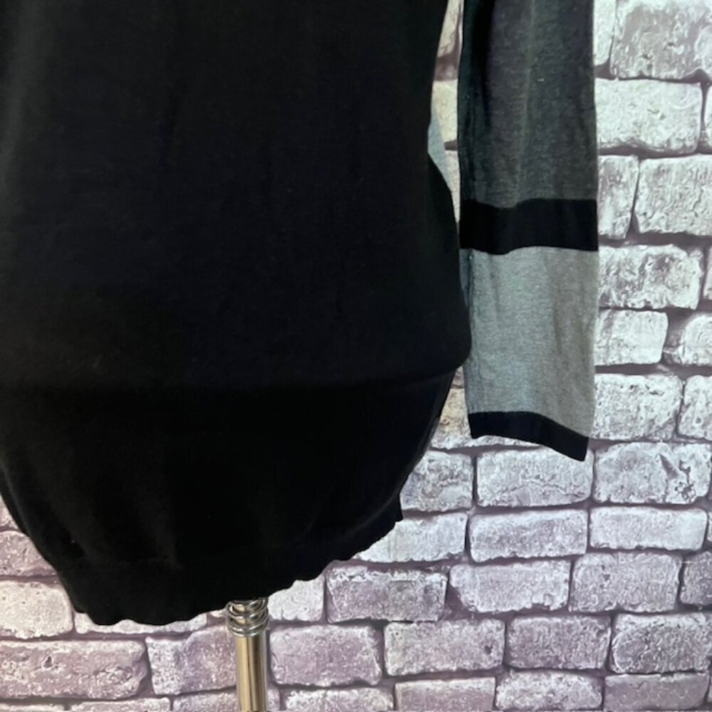 Anne Klein Black & Gray Long Sleeve Pullover Sweater Size M - Picture 5 of 7